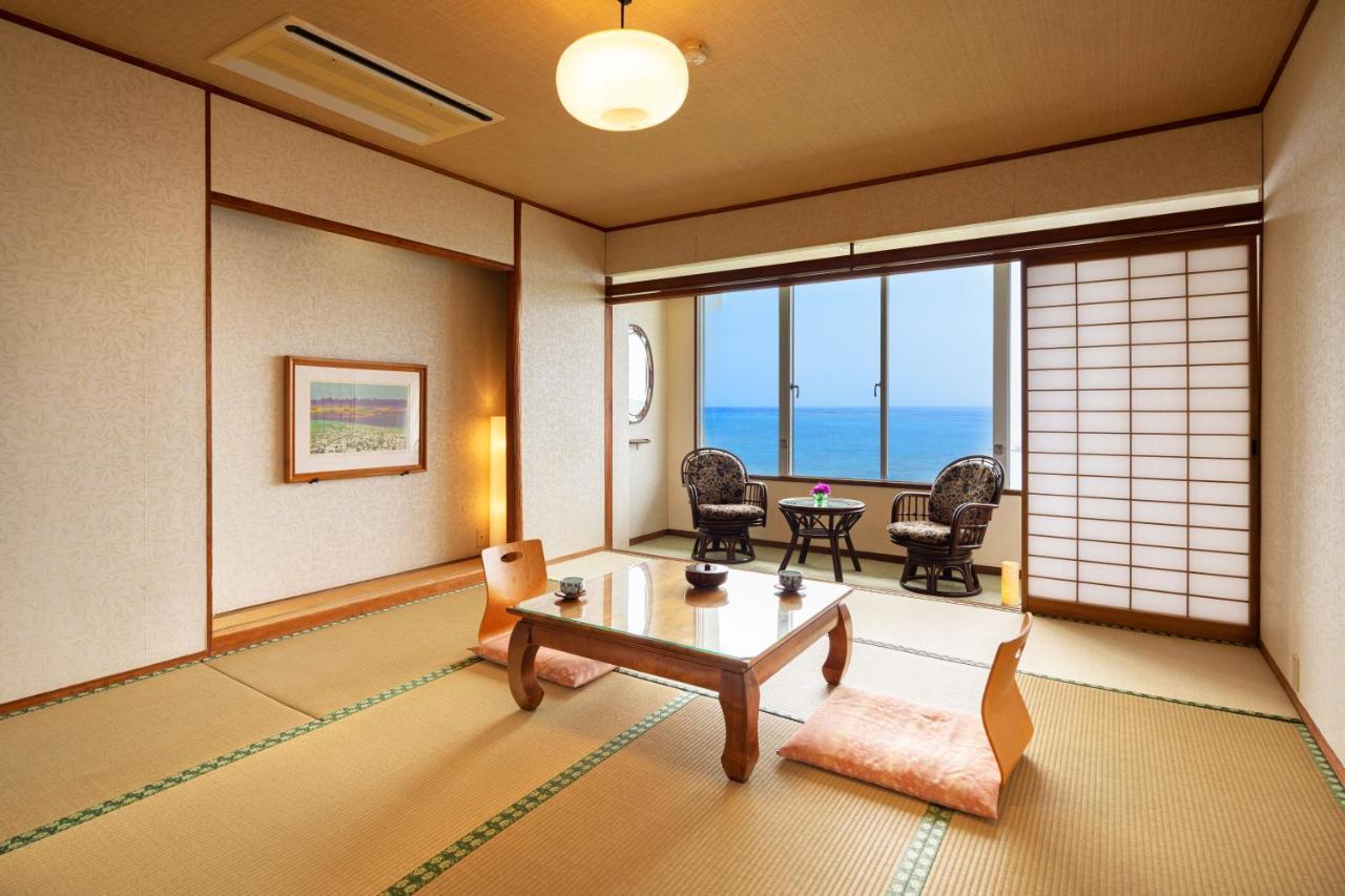 Ibusuki Phoenix Hotel Exterior photo